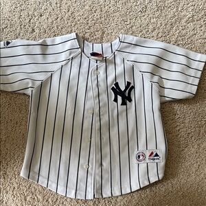 Yankees Majestic Kids White and navy pin Striped Jersey